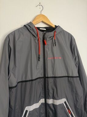Porsche Design Drivers Selection Men’s Gray Jacket with Red Accents Large